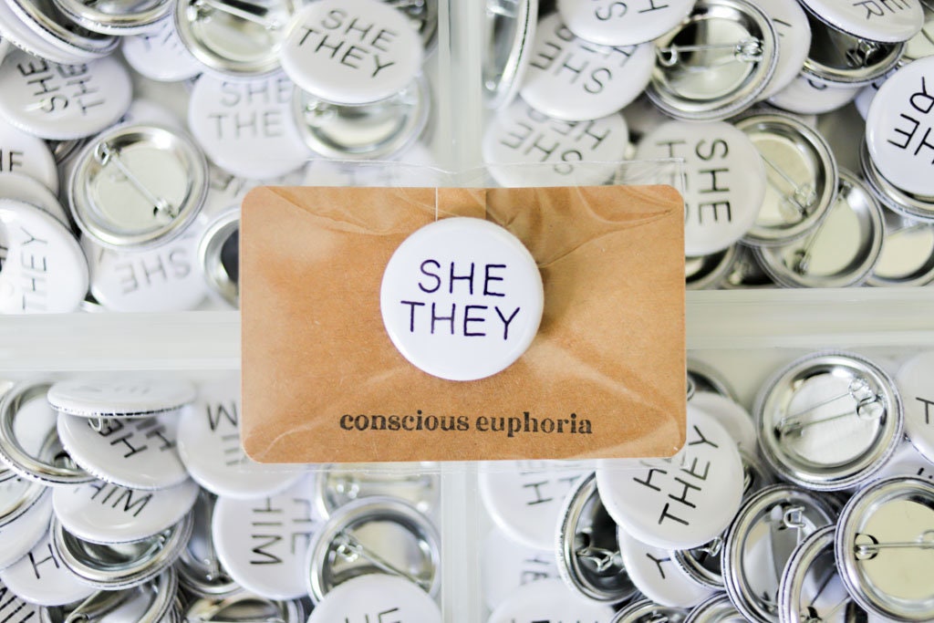 She/He/They/Any Pronouns/Ask me about my pronouns | Pronoun Pin Badge