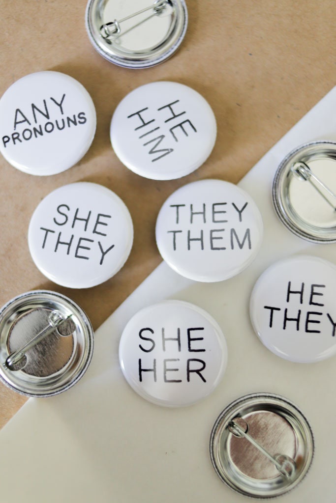 She/He/They/Any Pronouns/Ask me about my pronouns | Pronoun Pin Badge