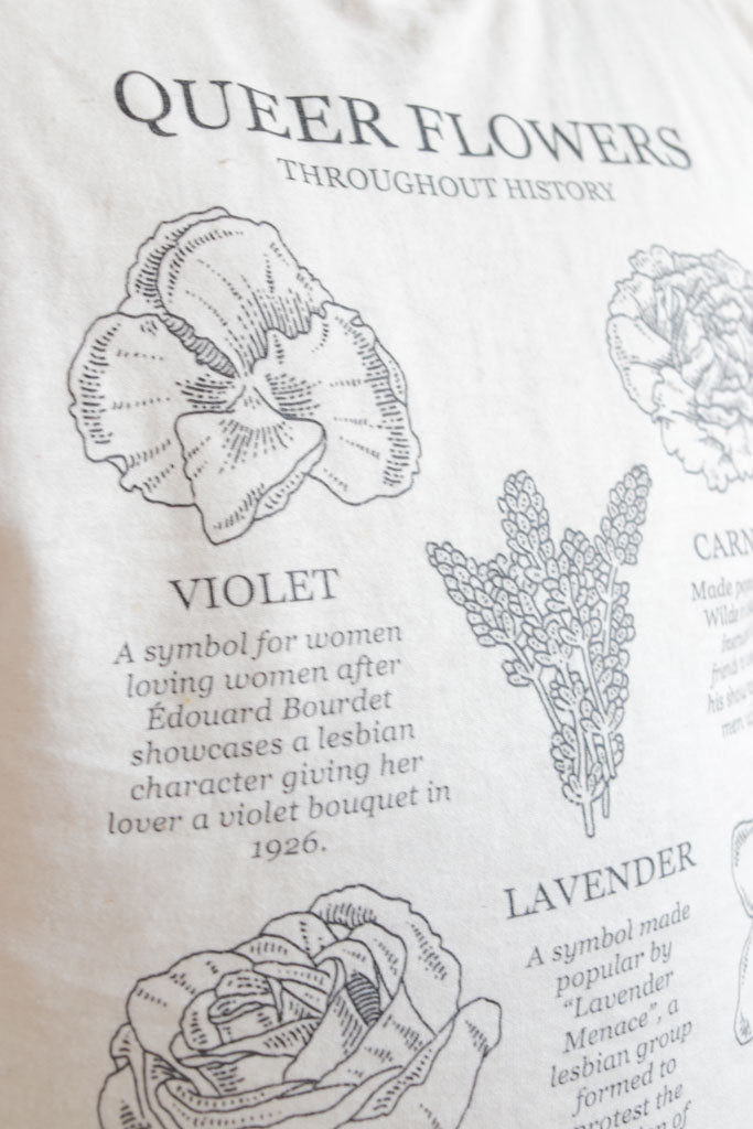 Graphic Unisex classic T-Shirt | Queer Flowers